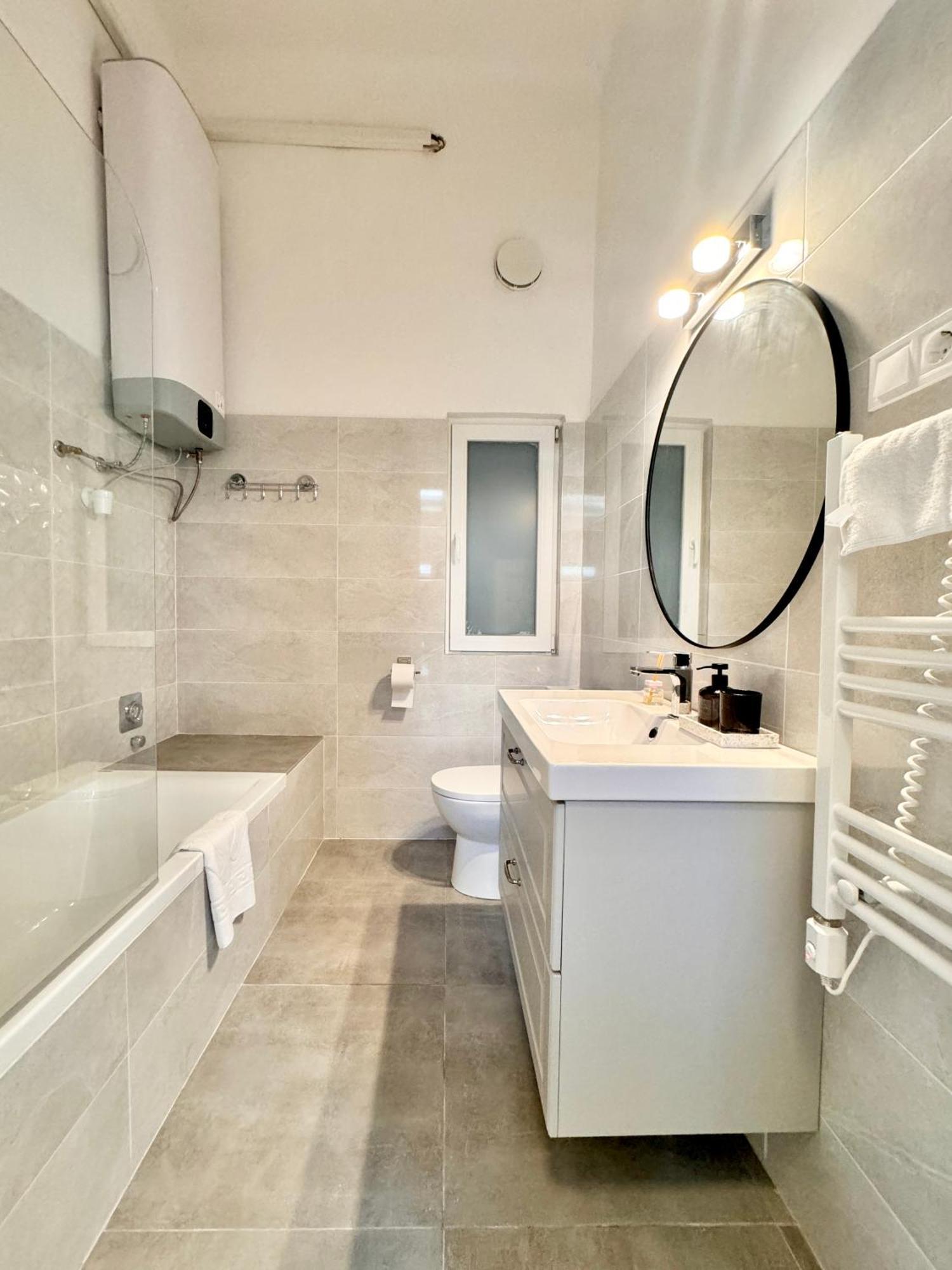 Bella Apartment City Center Будапеща Екстериор снимка